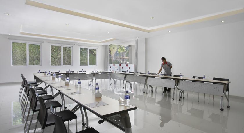 Amaris Hotel Cirebon Ngoại thất bức ảnh