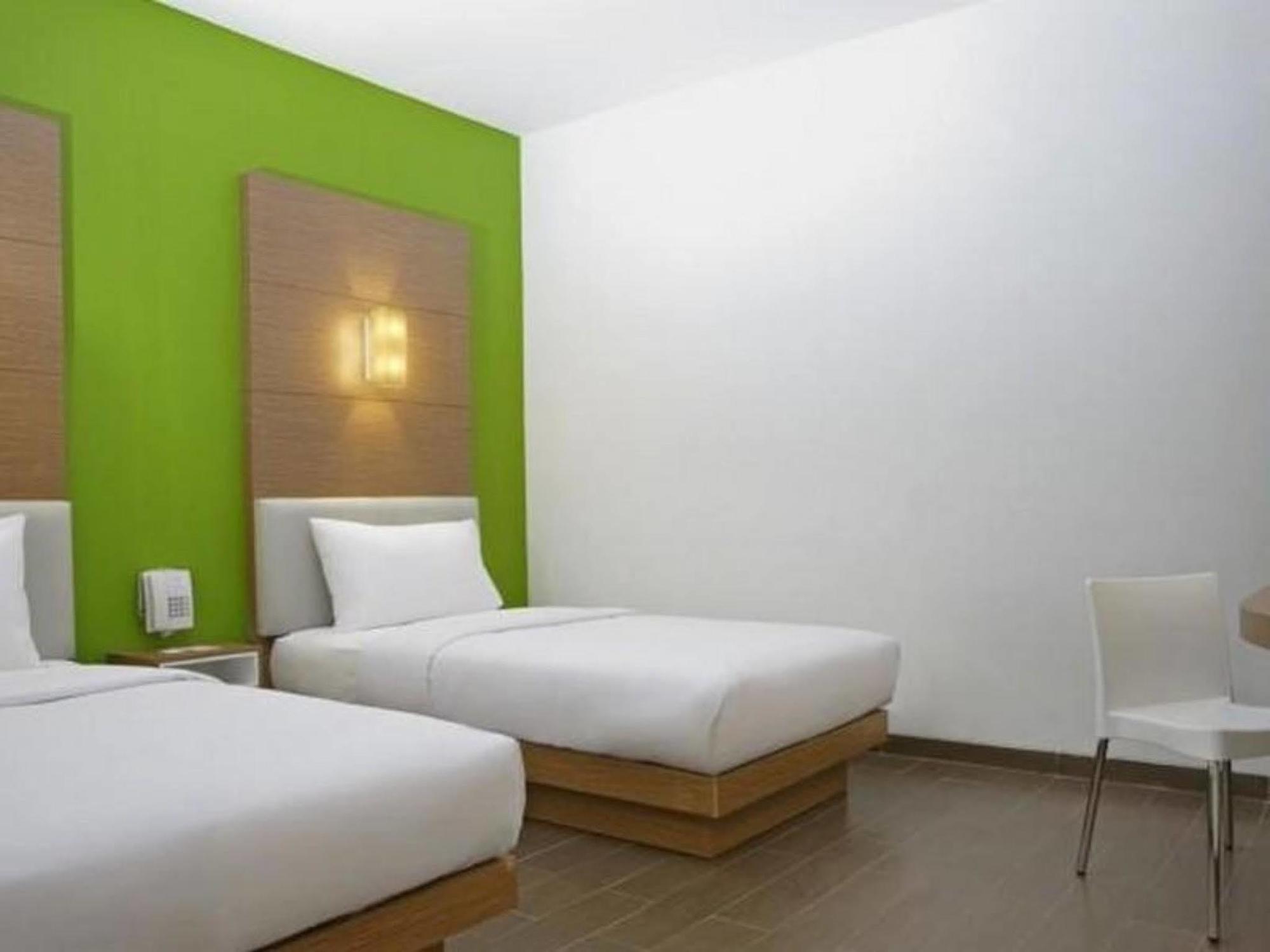 Amaris Hotel Cirebon Ngoại thất bức ảnh